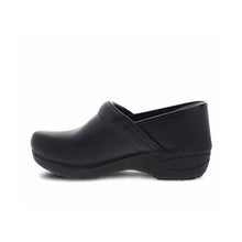 Load image into Gallery viewer, Dansko XP 2.0 Black Waterproof Pull Up Clogs - Women’s