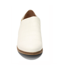 Load image into Gallery viewer, Toms Shaye Bootie in White - Women's