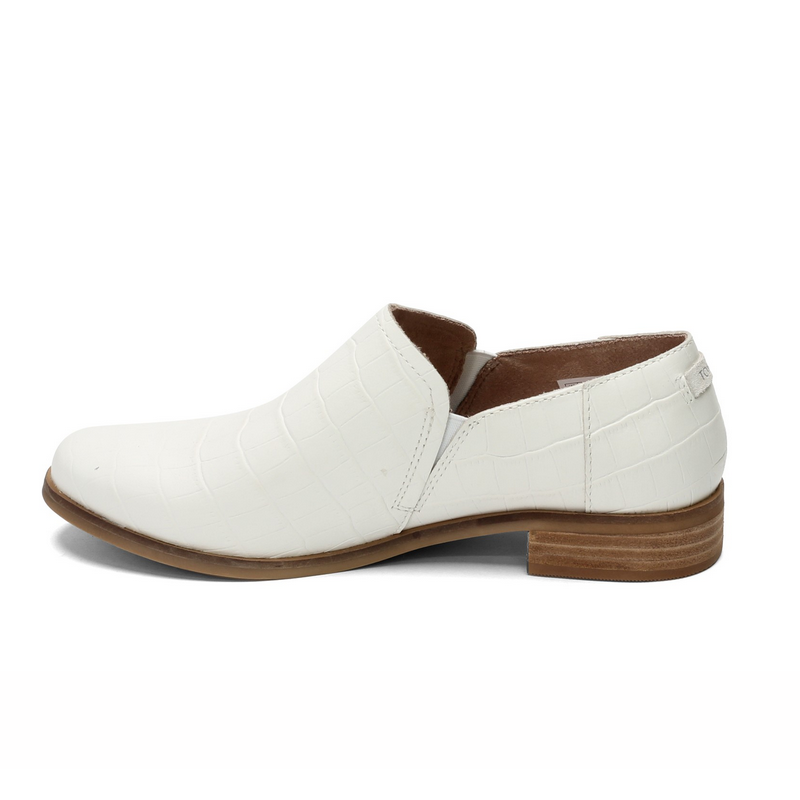 Toms Shaye Bootie in White Crocodile Women s